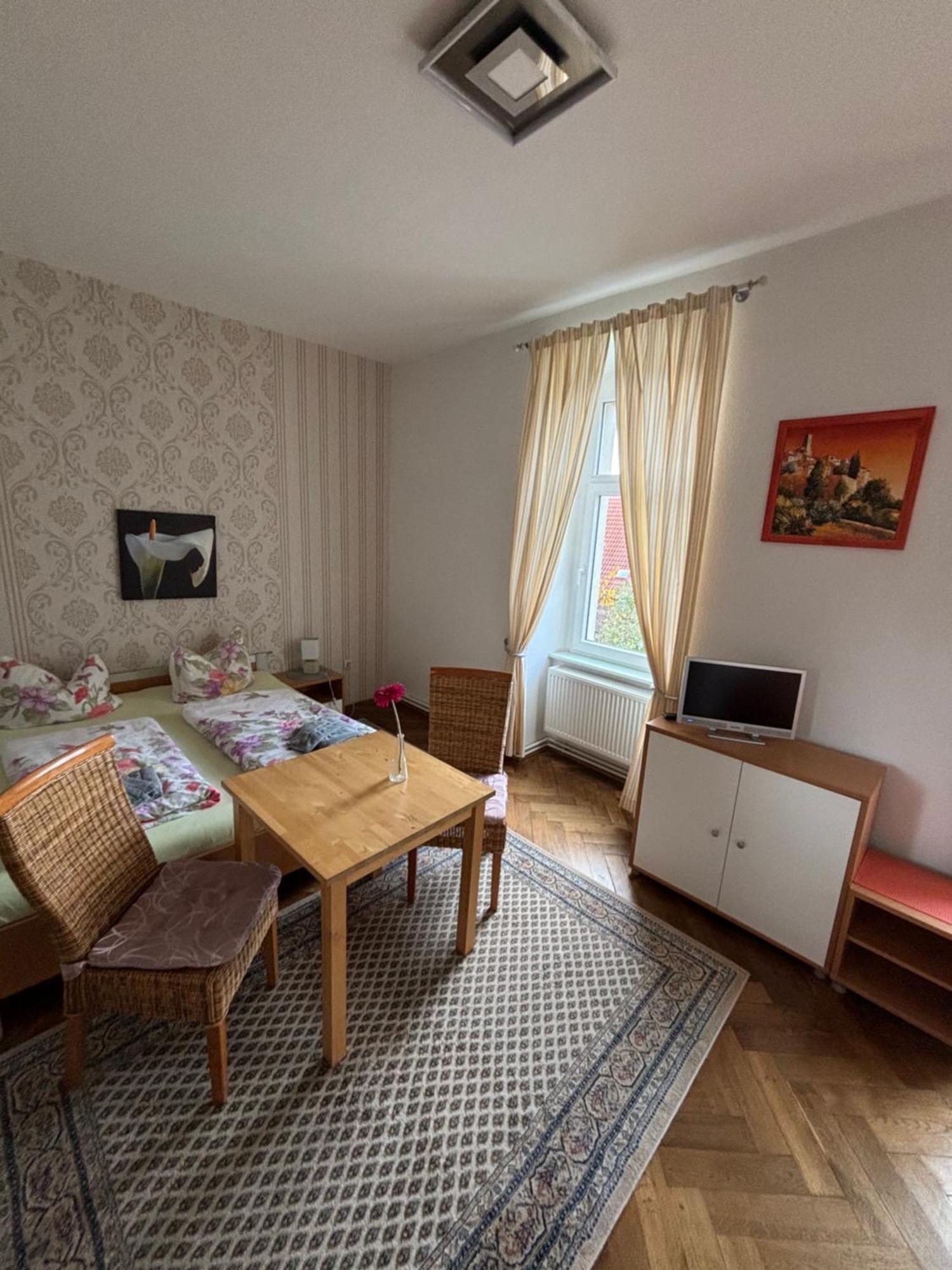 Pension Gutshaus Halle  Exteriör bild